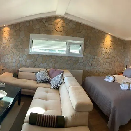 Lägenhet Doormat# Wait 'n Sea, Jacuzzi, Luxury Stone House